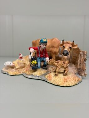 Lowell Davis "Blossom's Gift" 1987 Country Christmas Figurine